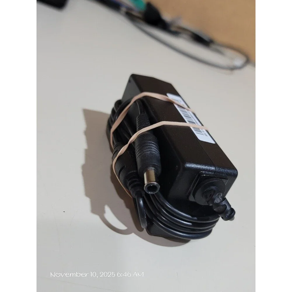 Original Samsung TV & Monitor  14V AC/ DC Power Adapter Model A2514_KSM 6.5 mm